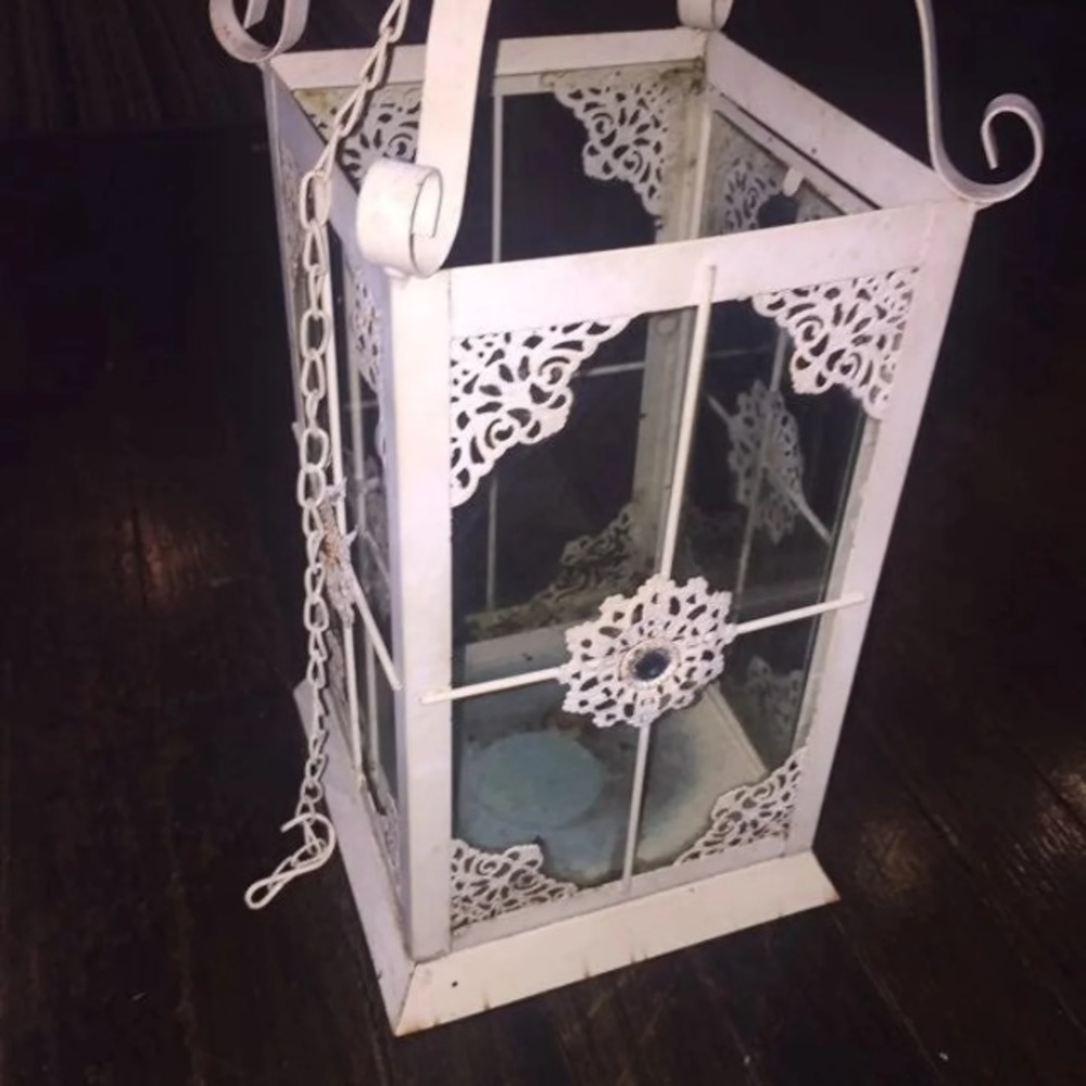 Candle holder
